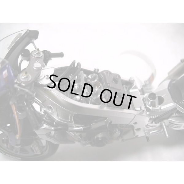 ミュージアムコレクション MT006 1/12 ホンダ RC211V用 エアファンネル for タミヤ