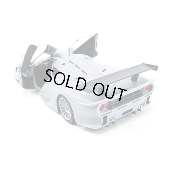 画像4: アオシマ 1/24 マクラーレンF1 GTR 1997 (4)