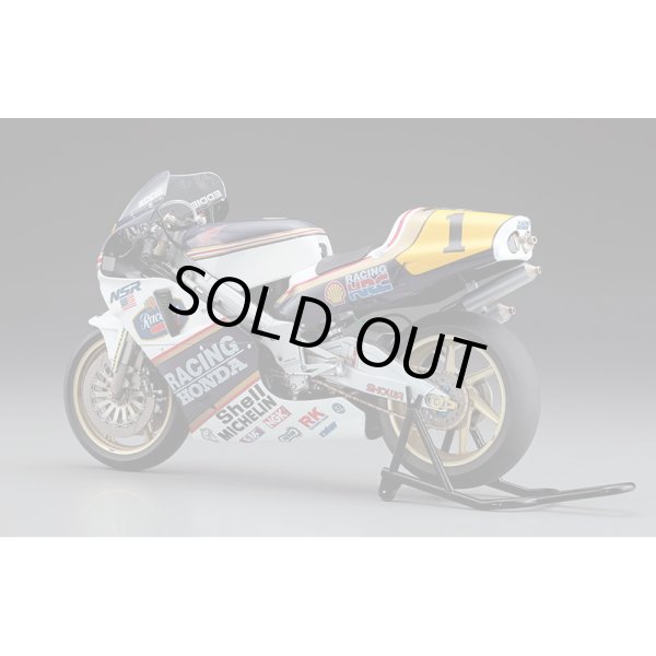 画像3: ハセガワ 1/12 Honda NSR500 `1989 WGP500 チャンピオン` (3)