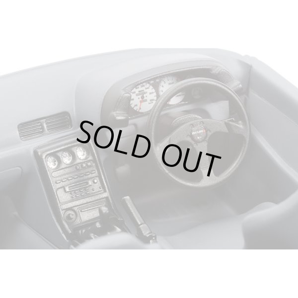 タミヤ 1/24 NISSAN スカイライン GT-R（R32） ニスモ カスタム