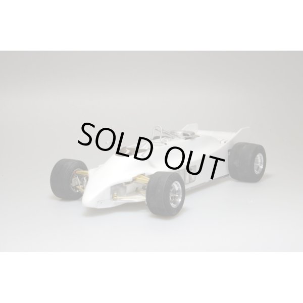 画像2: MFH 1/20 ロータス 88B (2)