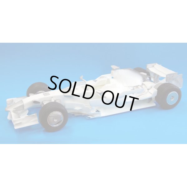 画像3: MFH 1/12 フェラーリ F2008 Ver.A (3)