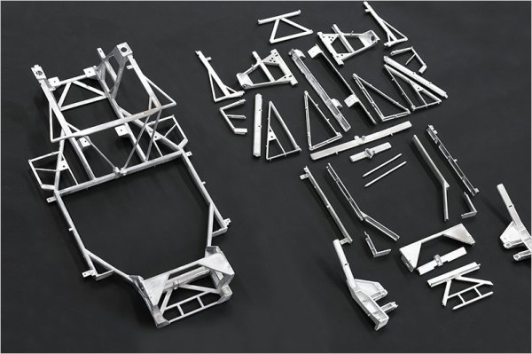 モデルファクトリーヒロ MFH K863 1/12 フェラーリ F40 GTE