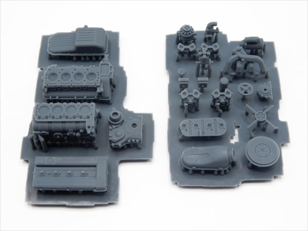 SMC P-037 1/24 2T-G エンジン