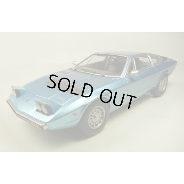 SMP24 1/24 マセラティ・カムシン