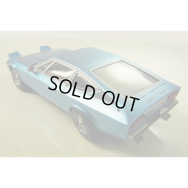 SMP24 1/24 マセラティ・カムシン