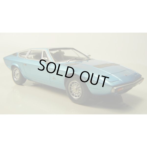 SMP24 1/24 マセラティ・カムシン