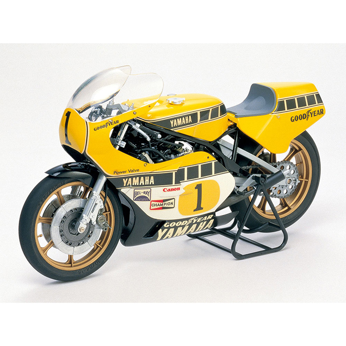 タミヤ 1/12 ヤマハ YZR500 グランプリレーサー | クアトロ