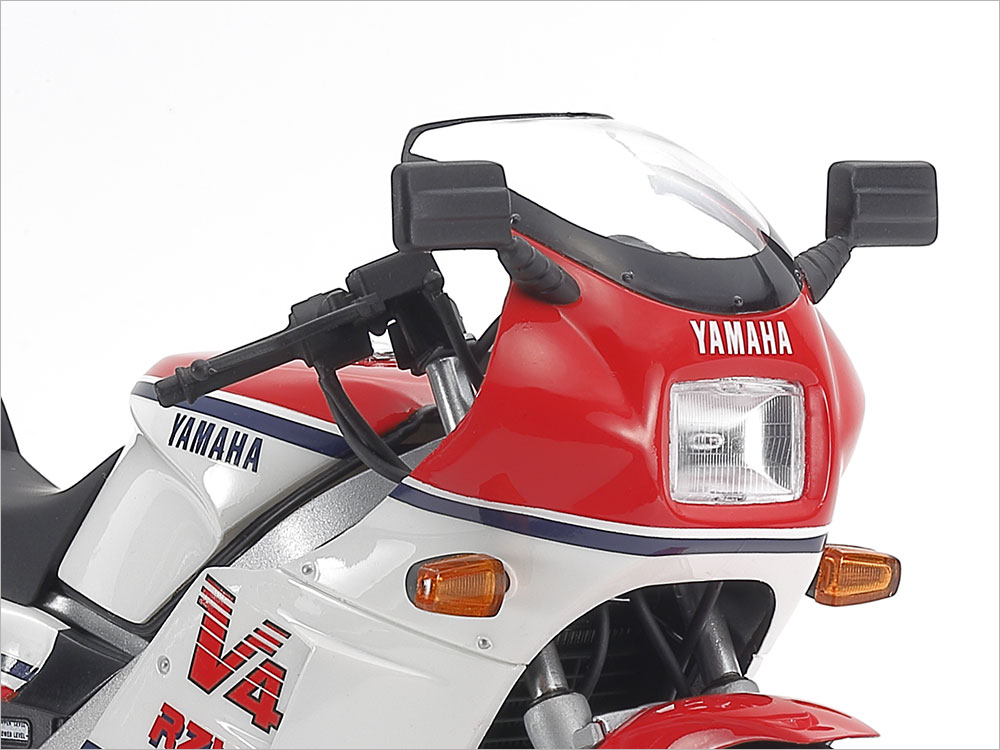 タミヤ 14037 1/12 ヤマハ RZV500R プラモデル