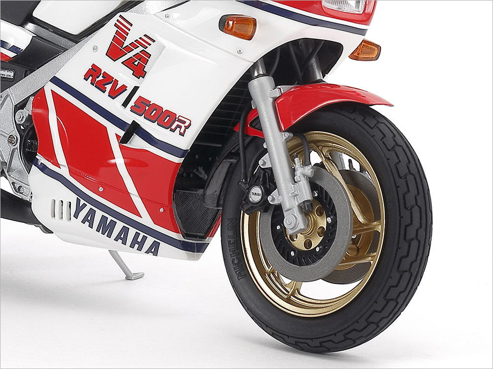 タミヤ 14037 1/12 ヤマハ RZV500R プラモデル