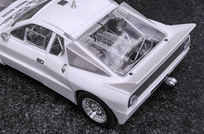 モデルファクトリーヒロ MFH 1/24 ランチア・ラリー037