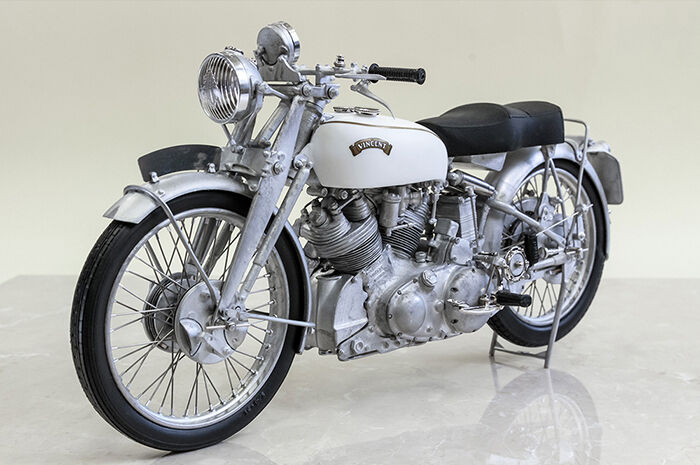 モデルファクトリーヒロ MFH K621 K622 1/9 ヴィンセント Late Type ブラックシャドウ 1950 ホワイトシャドウ