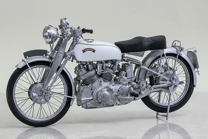 モデルファクトリーヒロ MFH K621 K622 1/9 ヴィンセント Late Type ブラックシャドウ 1950 ホワイトシャドウ