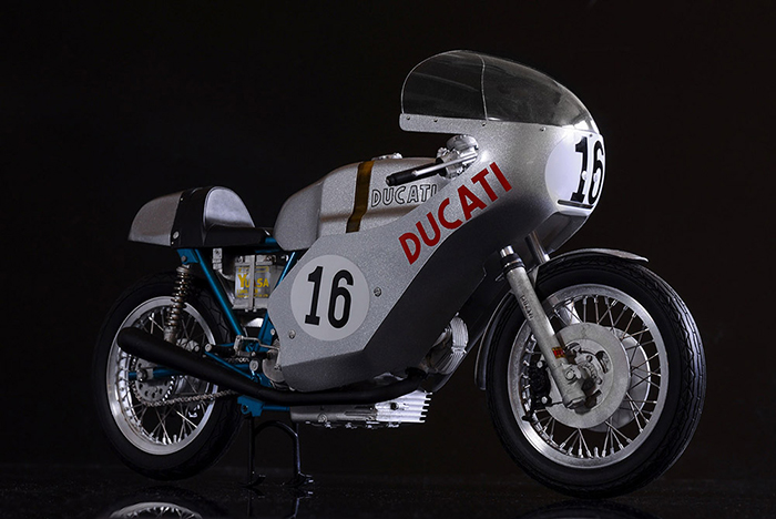 モデルファクトリーヒロ MFH K743 1/9 ドゥカティ 750 Imola Racer 1972