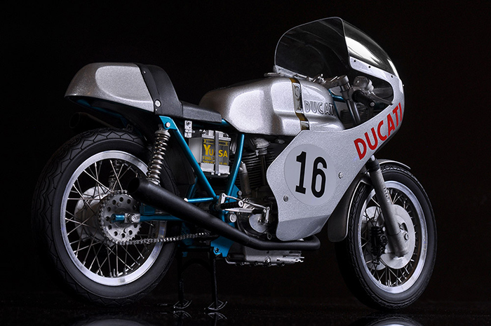 モデルファクトリーヒロ MFH K743 1/9 ドゥカティ 750 Imola Racer 1972