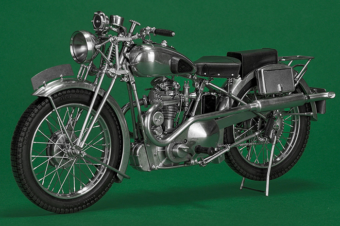 モデルファクトリーヒロ MFH K814 1/9 BSA ブルースター 350 1933