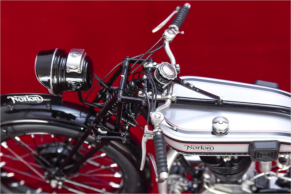 モデルファクトリーヒロ MFH K861 1/9 ノートン Model18 [1927]