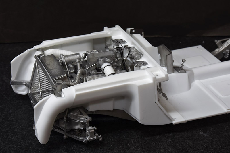 モデルファクトリーヒロ MFH K869 1/12 コルベットC1 LM 1960